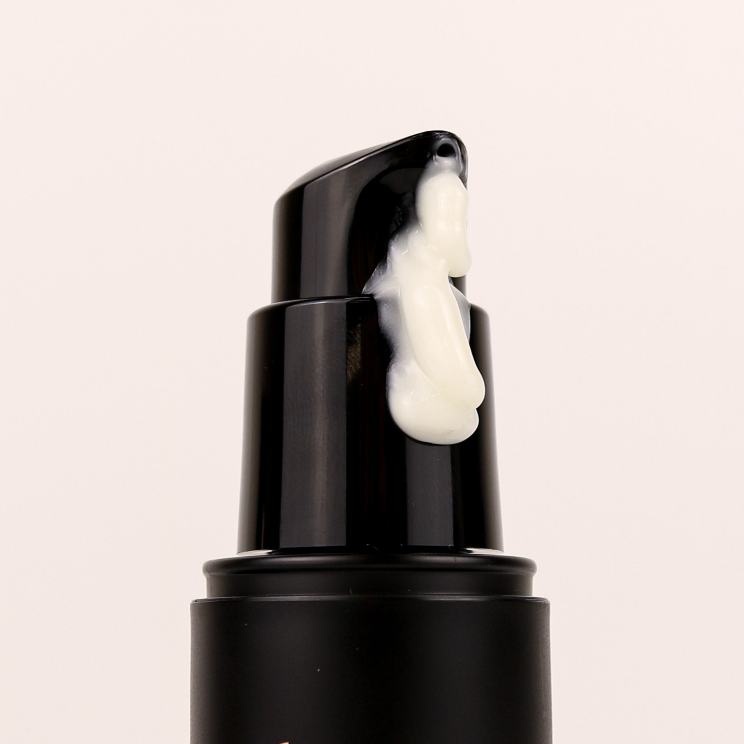 Truly Illuminating Eye Cream