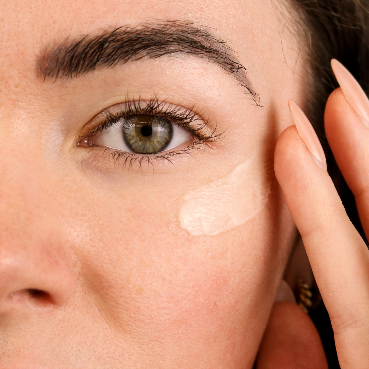 Truly Illuminating Eye Cream with Caffeine, Peptides, and Niacinamide